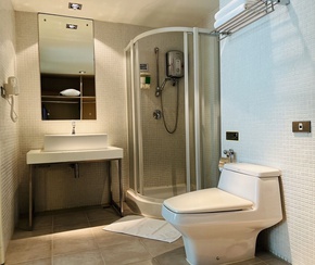  - Miracle Transit Hotel 