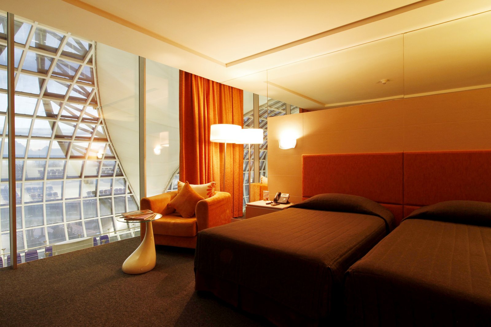 Miracle Transit Hotel Official Website Bangkok 3 Star Hotel